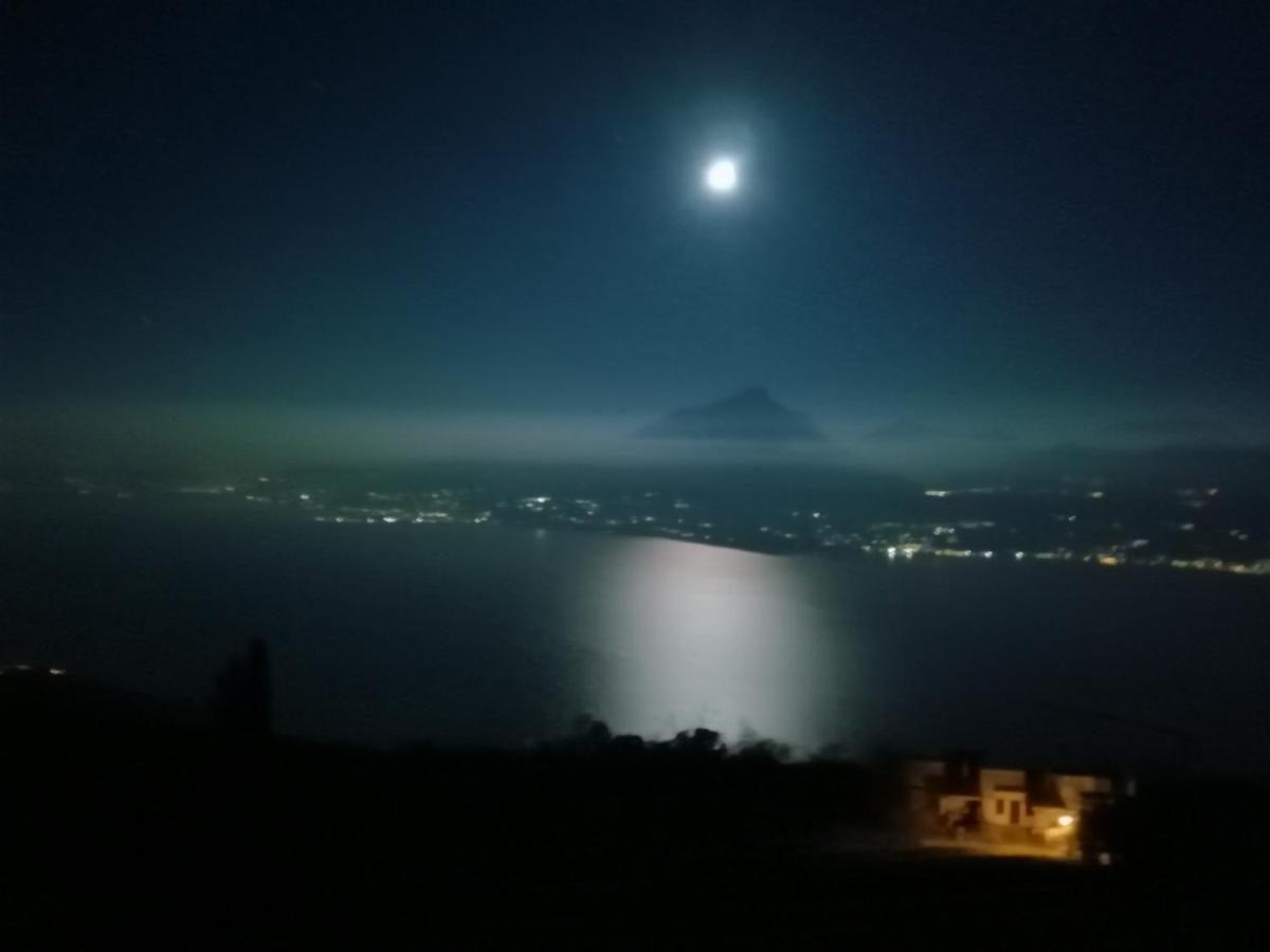 Beb Da Paolo Con Vista Lago San Zeno di Montagna Exterior foto