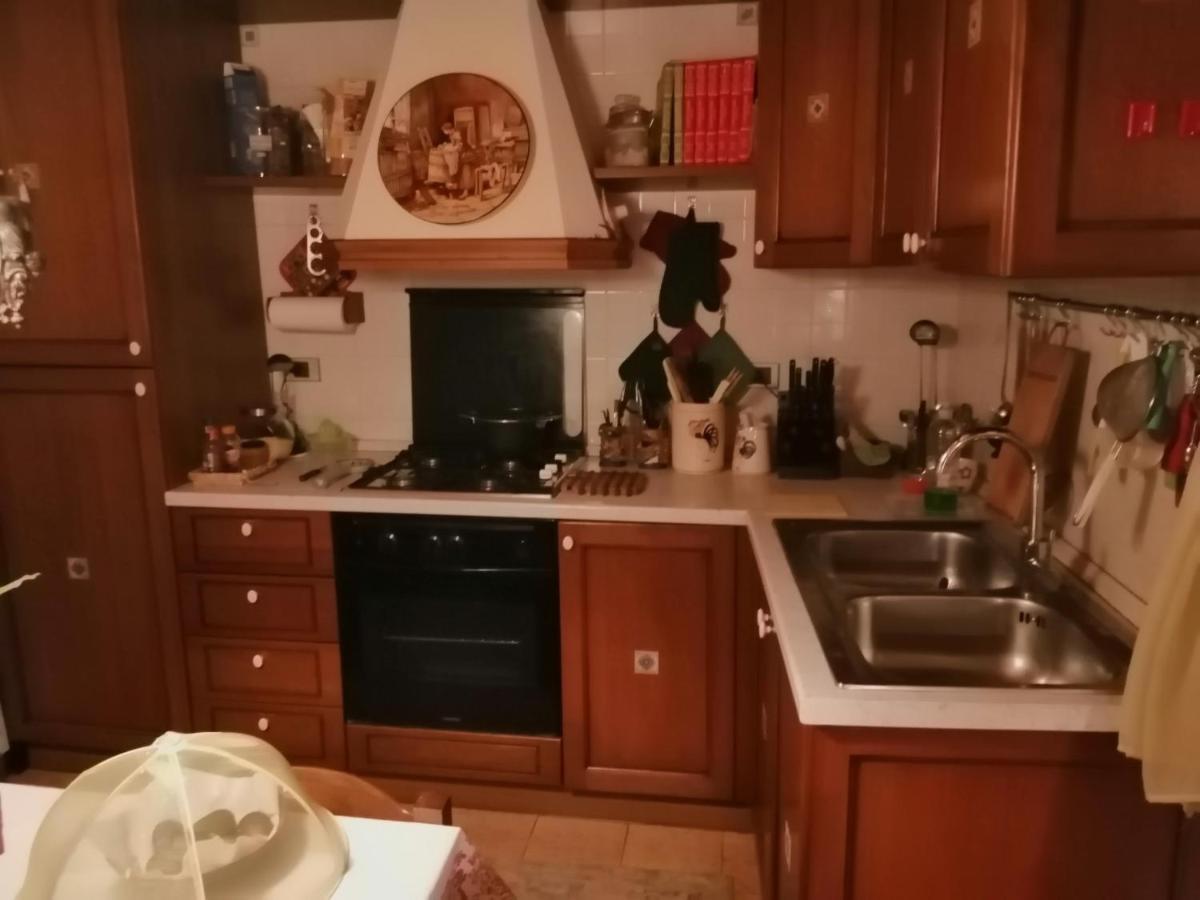 Beb Da Paolo Con Vista Lago San Zeno di Montagna Exterior foto