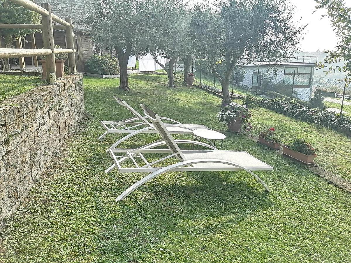 Beb Da Paolo Con Vista Lago San Zeno di Montagna Exterior foto